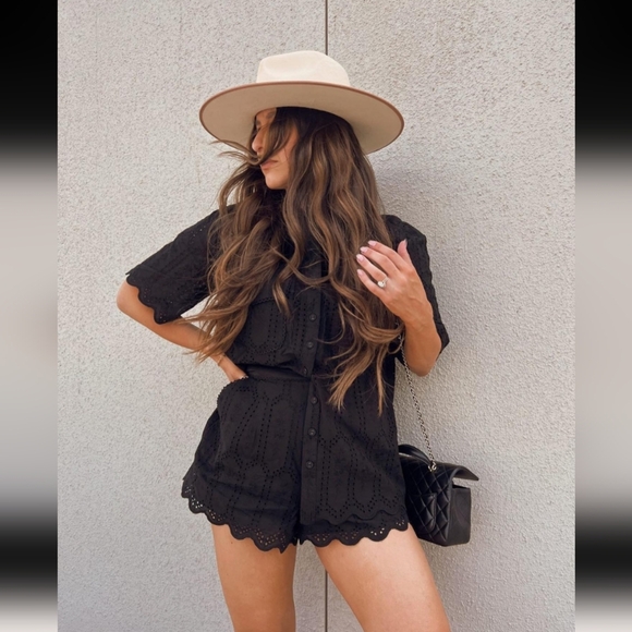 (Tuckernuck) Kivari Estelle Shirt And Short Set - Black - Picture 1 of 6